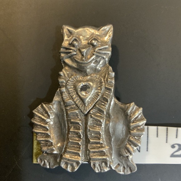 CHICOS Silver Tone Cat Broach Womens Pin Kitten‎ Clear Round Rhinestone Feline - Picture 6 of 7